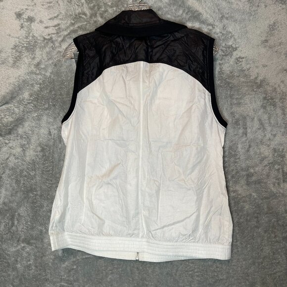 Zenergy Chicos 1 Women Classic Clean Girl Nylon Full Zip Activewear Vest Medium - Picture 2 of 10